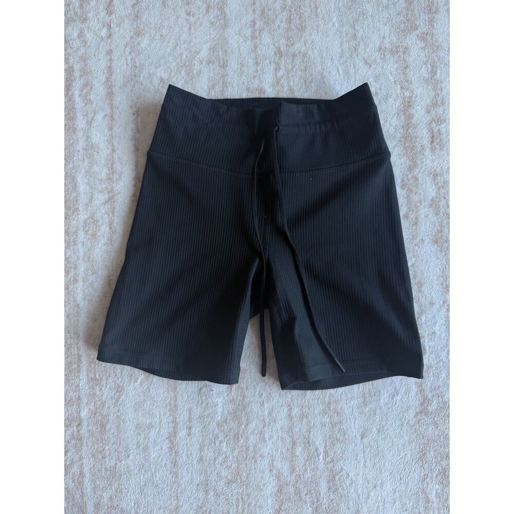 Fabletics Black Ribbed High Waisted Biker Shorts Size Small S